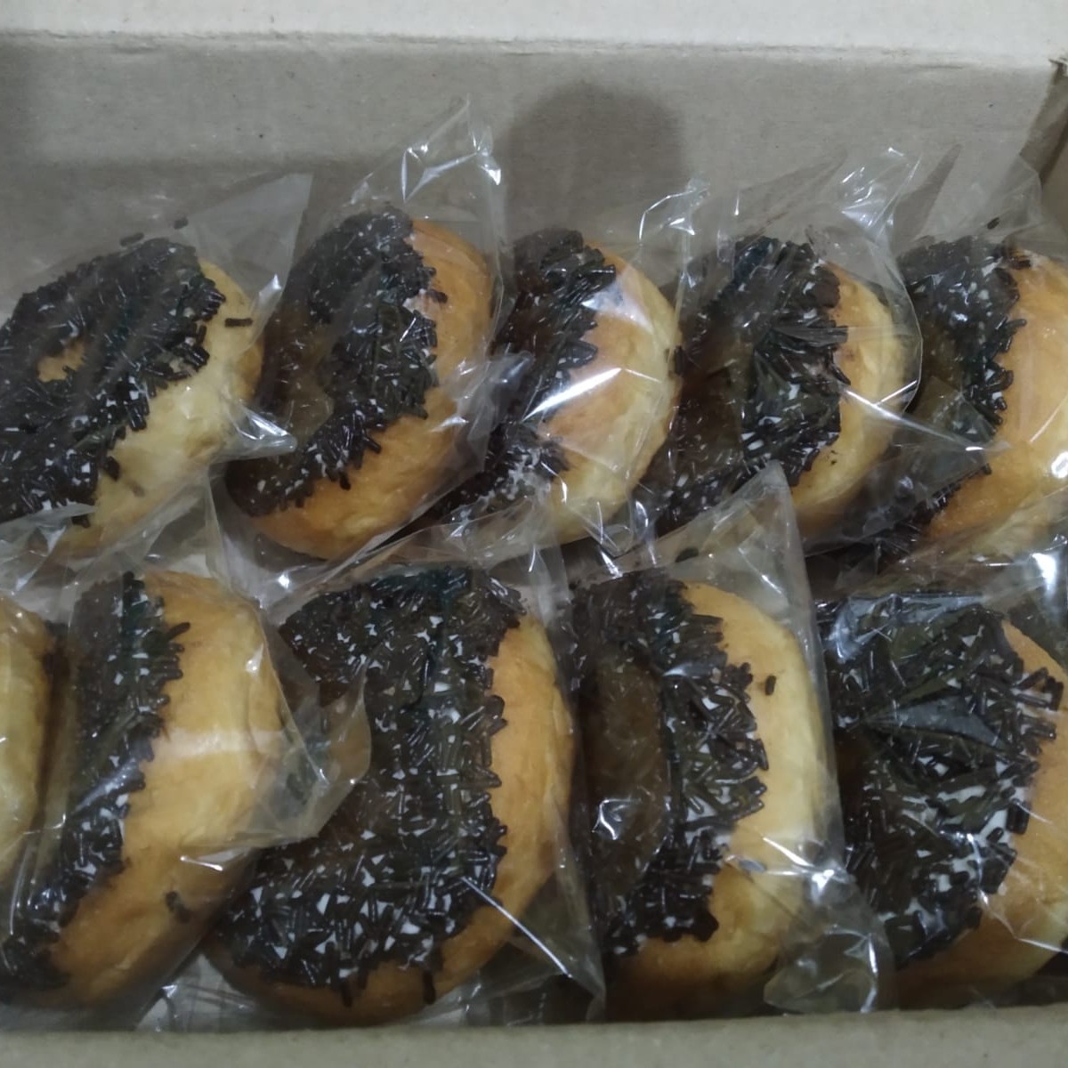 Donat coklat