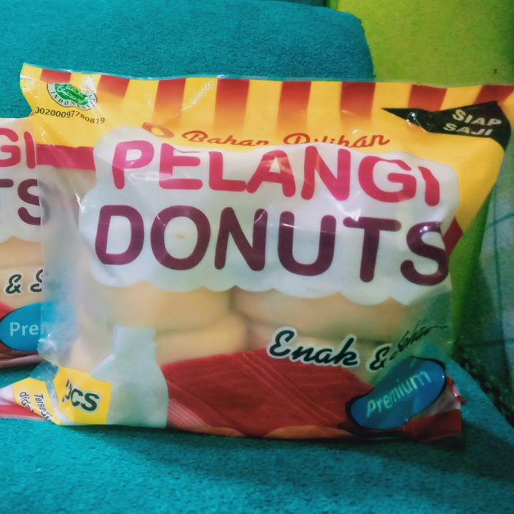 Donut pelangi  