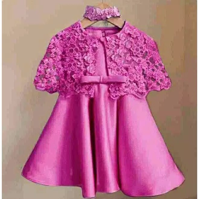 Dress cape kelly kid 2