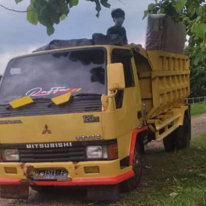 Dump truck Colt diesel 5