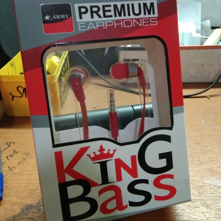 EARPHONE MERK ARMY KING BASS