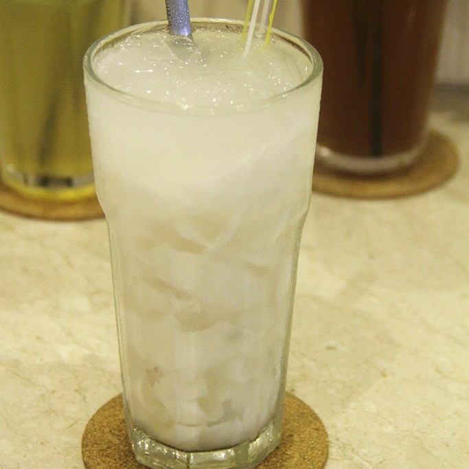 ES KELAPA SUSU