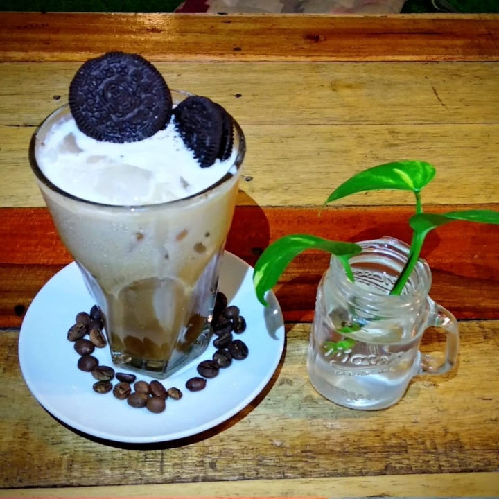 ES KOPI HELLO OREO