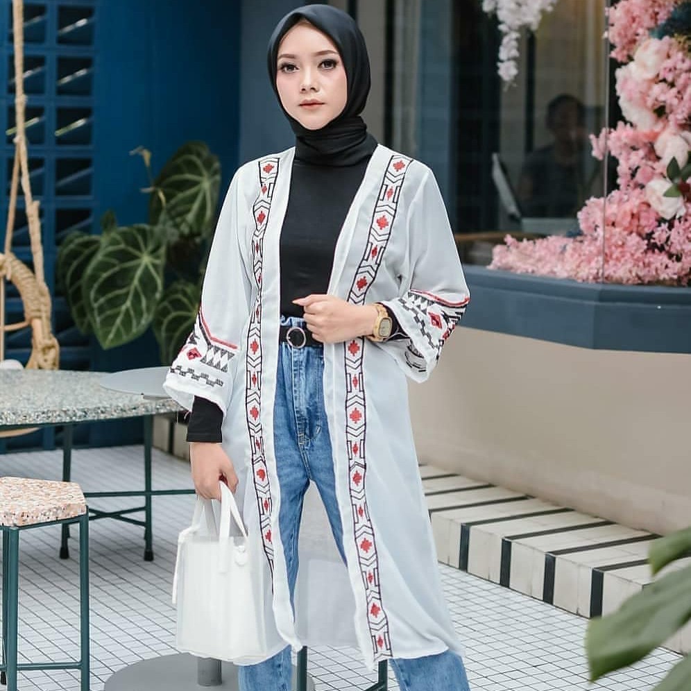 ETHNIC OUTER WHITE