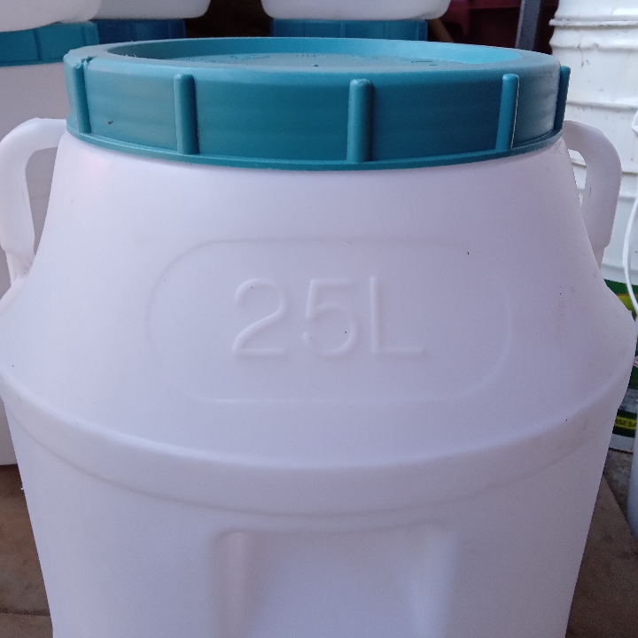 Ember Cer 25 Liter Bulat 3