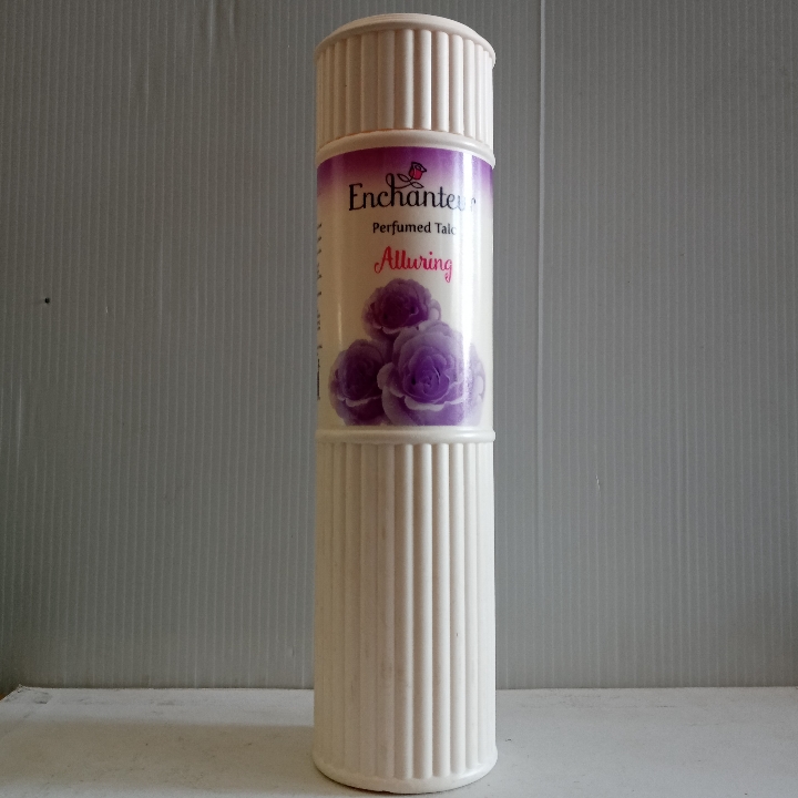 Enchanteur Parfumed Talc Alluring 2