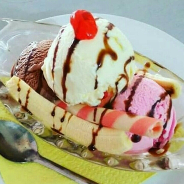 Es Cream Banana