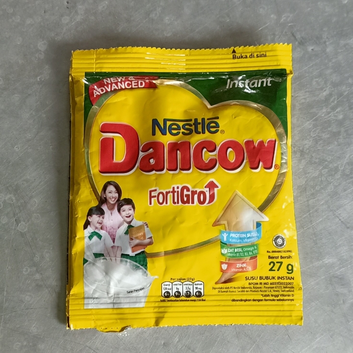 Es Dancow Putih