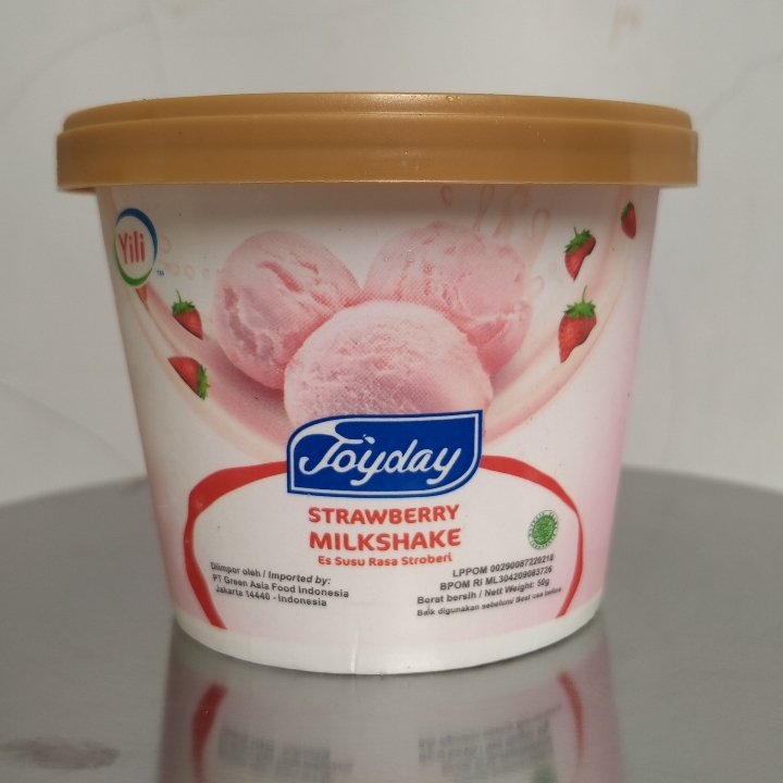 Es Krim Strawberry Dengan Susu