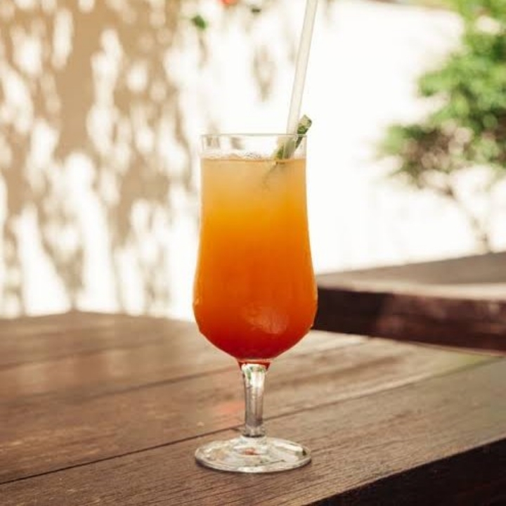 Es Mocktail Sunrise