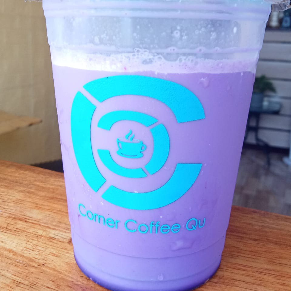 Es Taro Latte