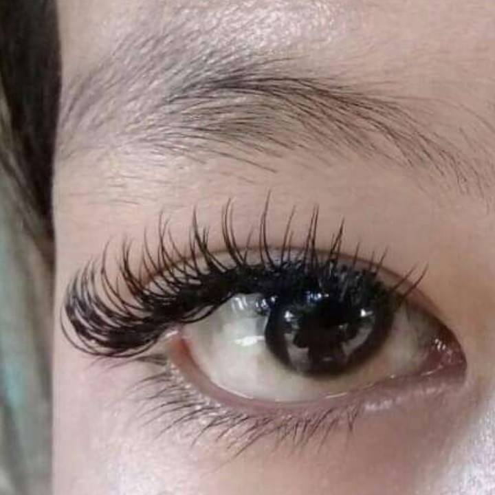 Eyelash extension 3