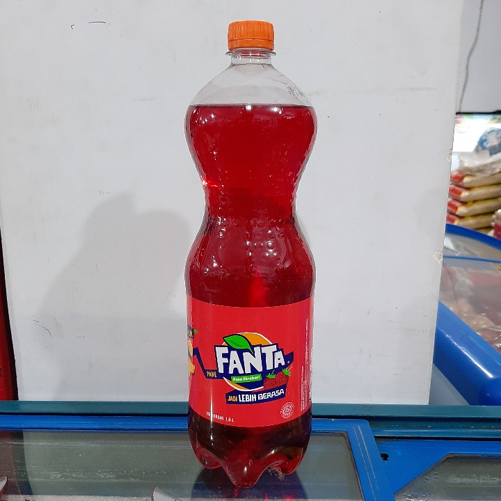 Fanta Botol Besar