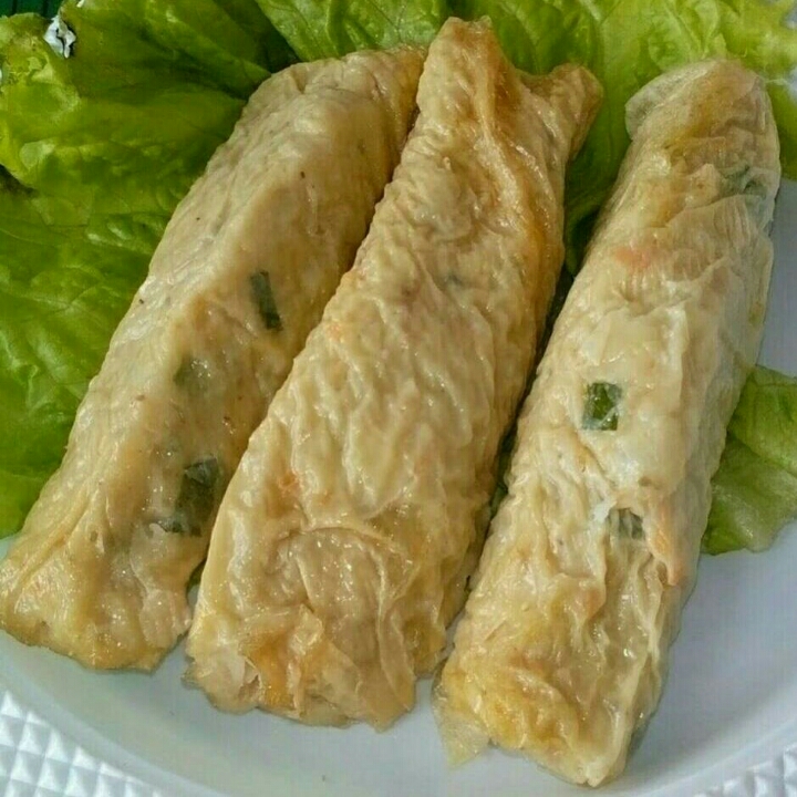 Fish roll bakar