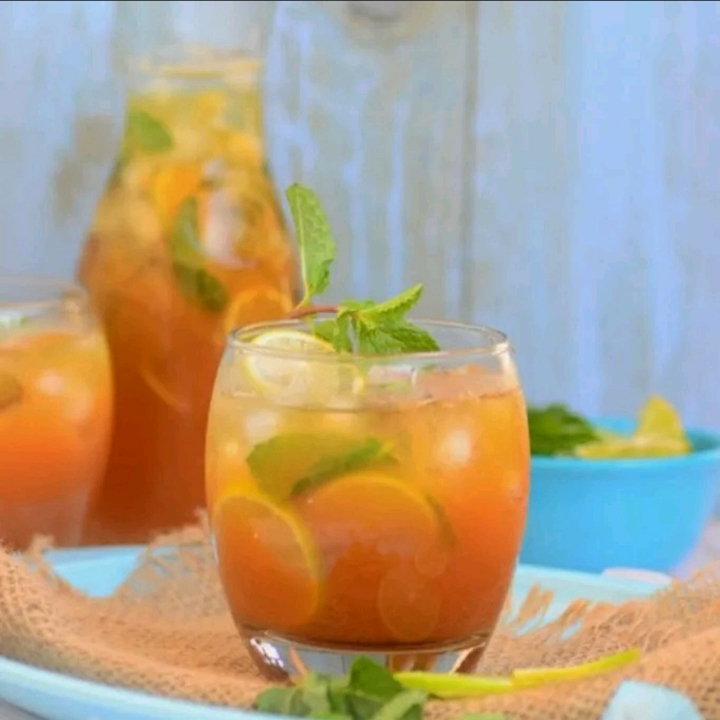 Fresh Fruit Ice Tea