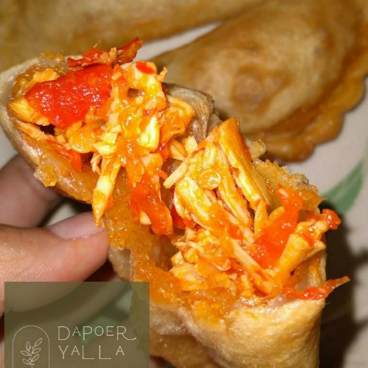 Frozen Cireng Isi Ayam Suwir Pedas 