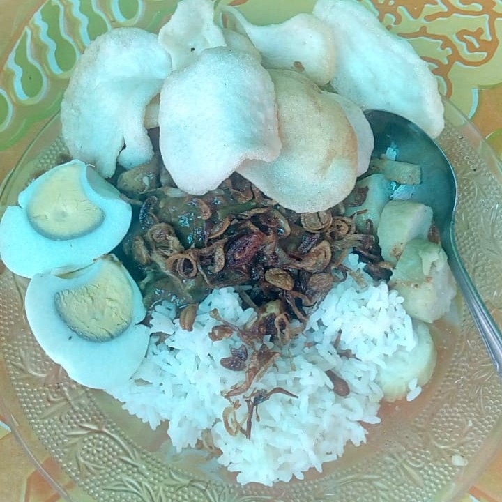 Gado - Gado Kumpul Spesial Tongsi