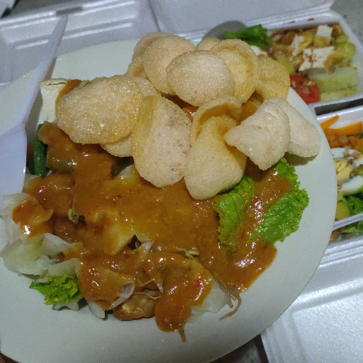 Gado Gado 2