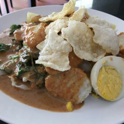 Gado Gado Lotek