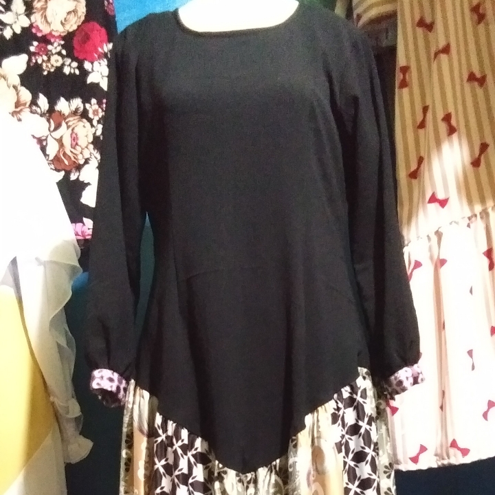 Gamis Hitam  Bawah Motif