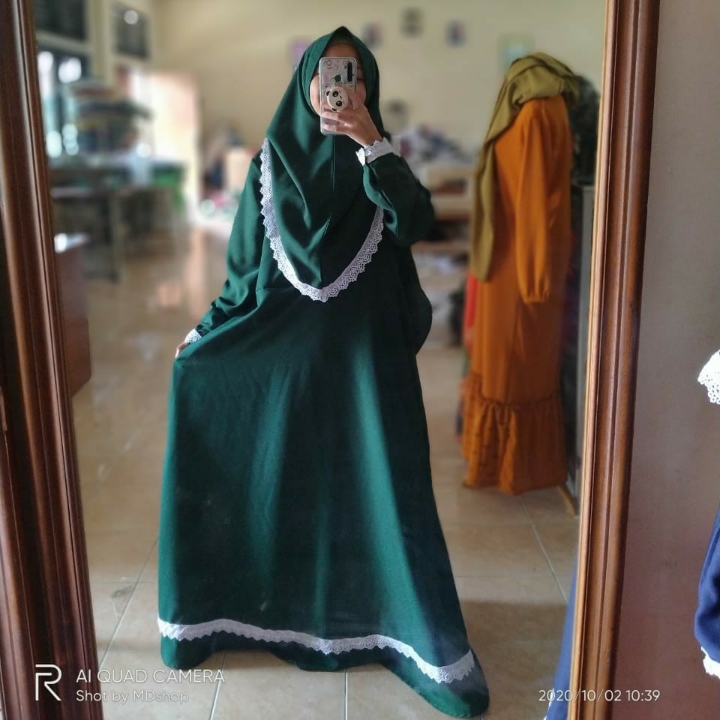 Gamis Syari