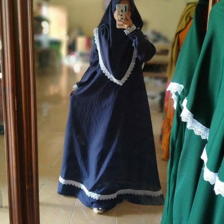 Gamis Syari