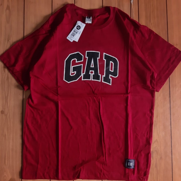 Gap T-shirt