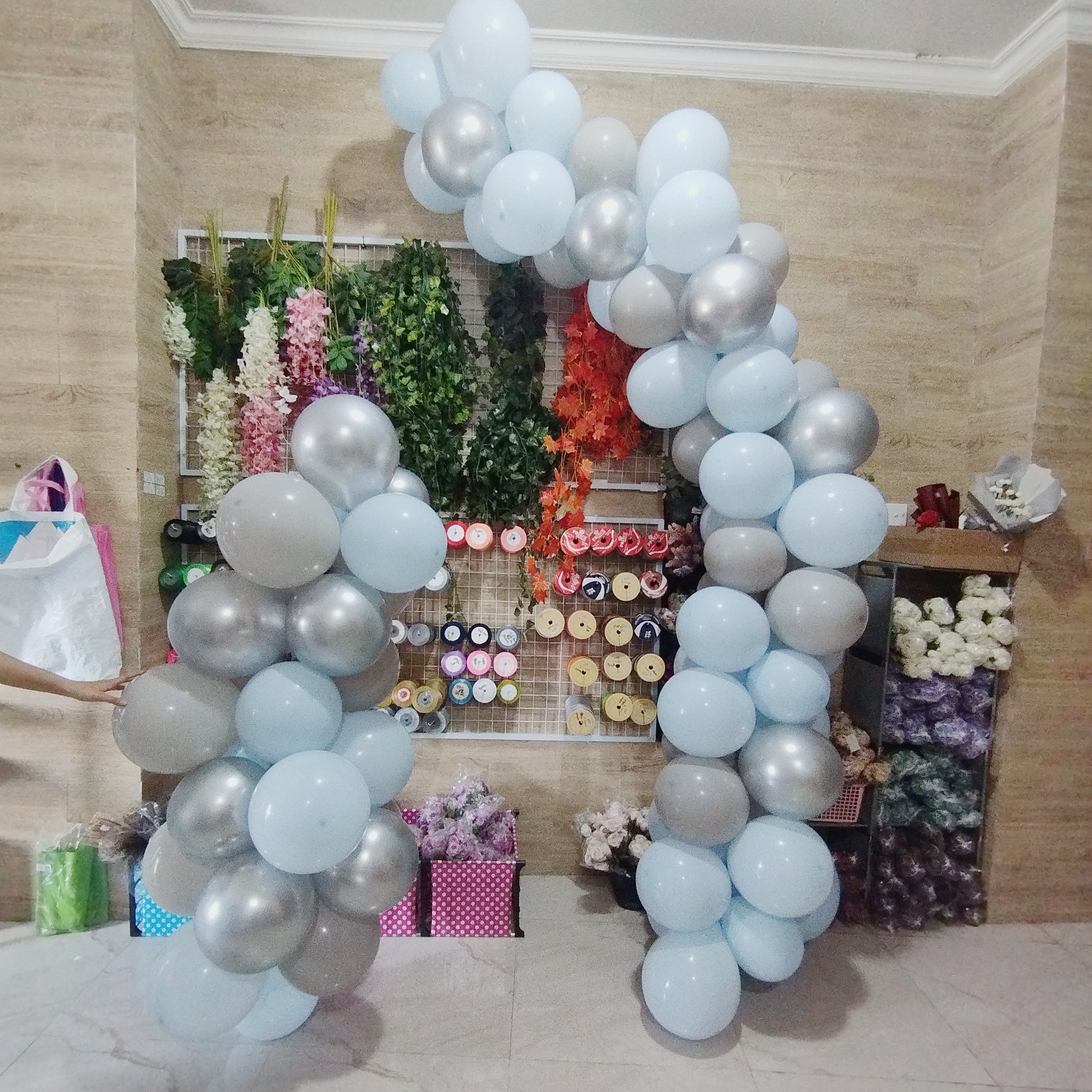 Garland 2 Dan 1 Meter Biru Pastel Abu Doff Dan Silver Chrome