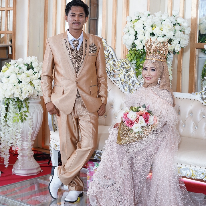 Gaun Pengantin Kebaya Modern  3