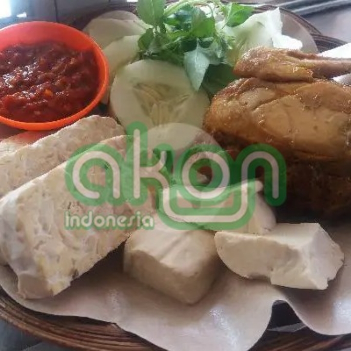 Gede Roso Ayam Goreng Kremes