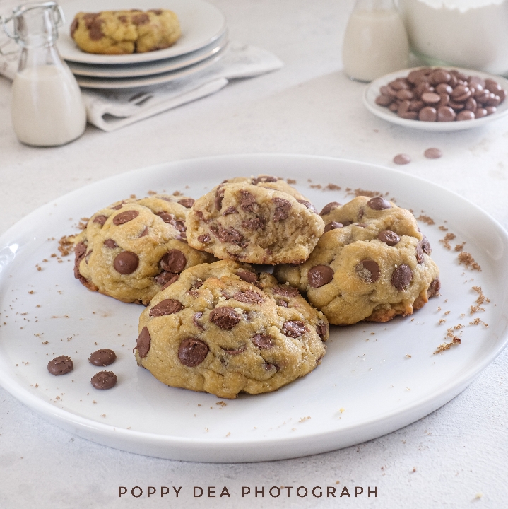 Giant Soft Cookies