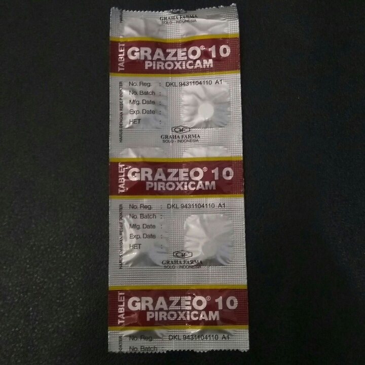 Grazeo10mg Atau Piroxicam 10mg