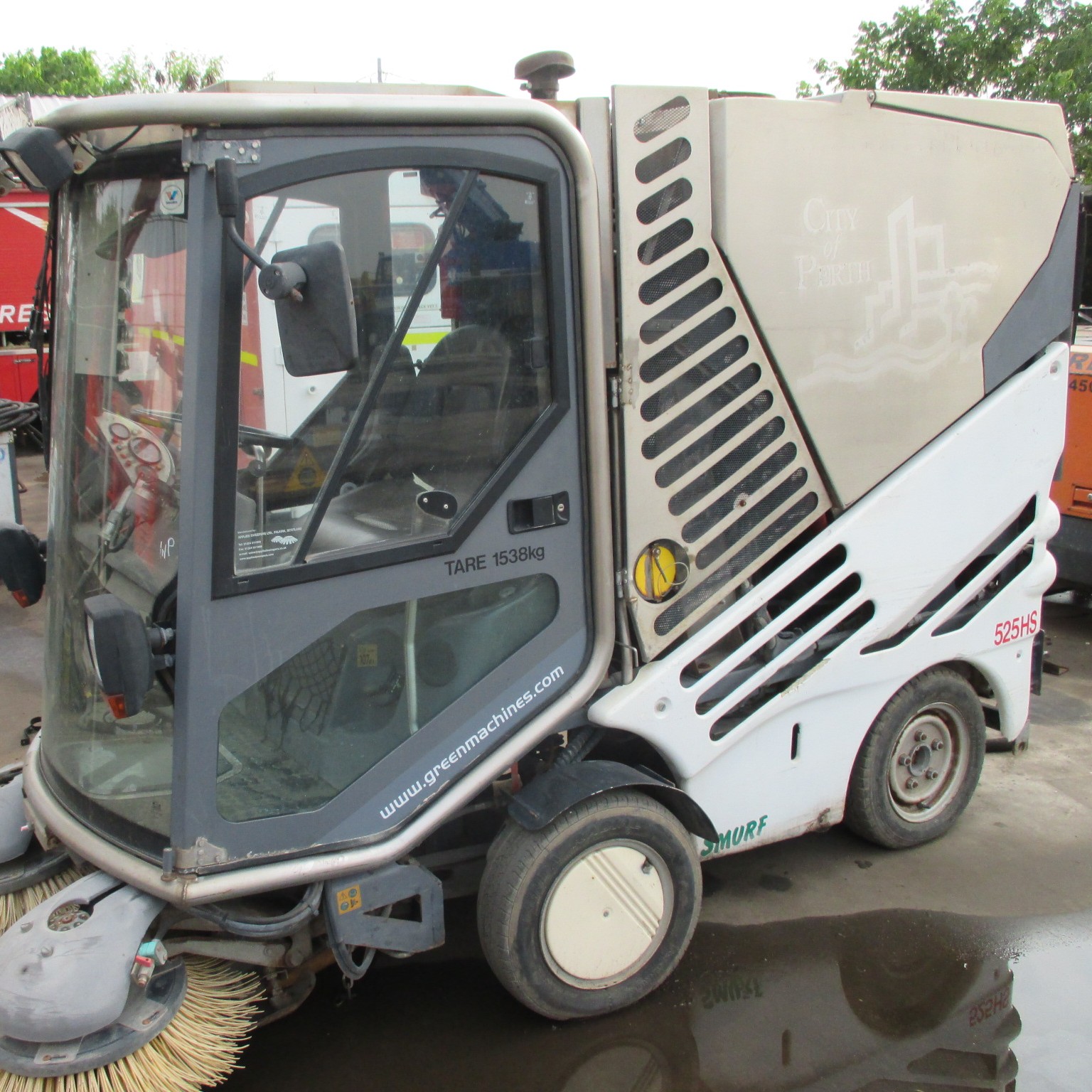 Green 525HS Road Sweeper 2