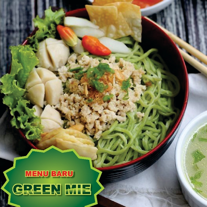 Green Mie Pangsit Baso