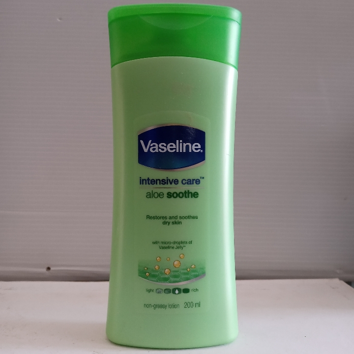 HBL Vaseline