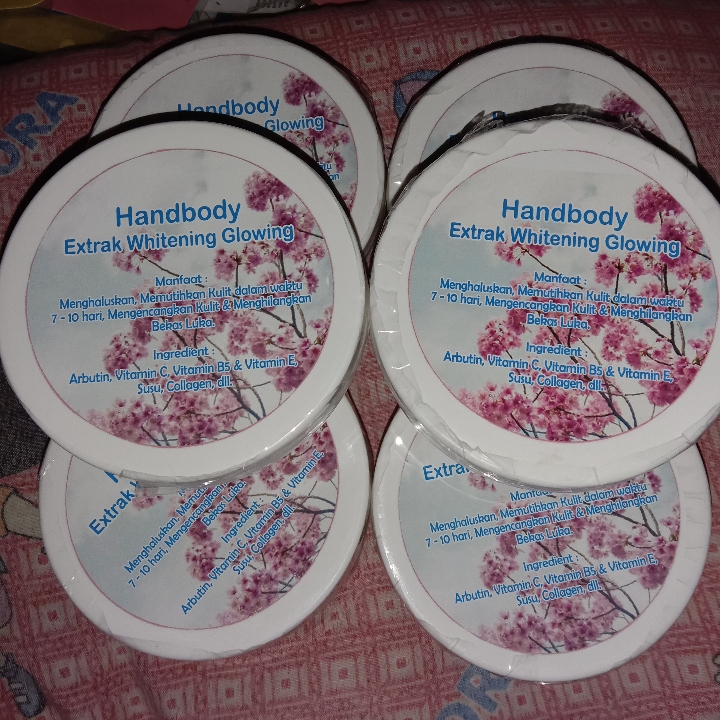 Handbody Extrak Whitening Glowing