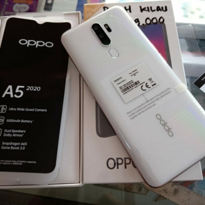 Handphone OPPO A52020 4GB 3