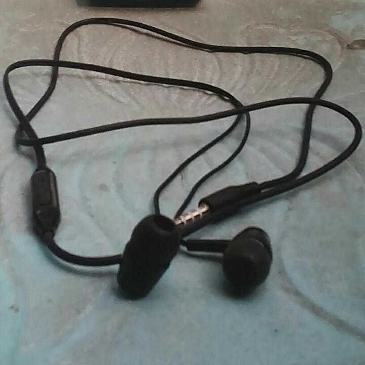 Headset 2