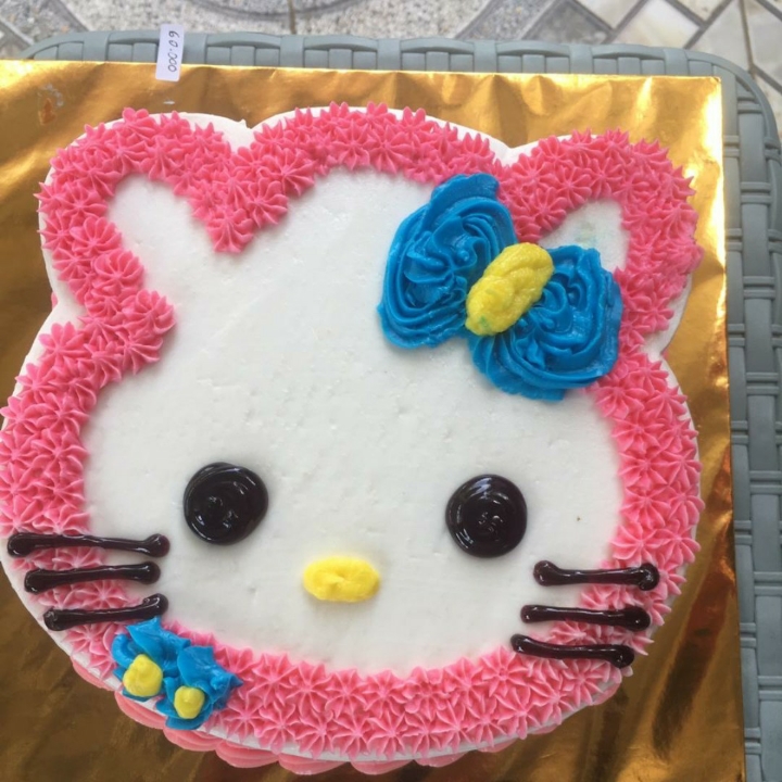 Hello Kitty Kecil