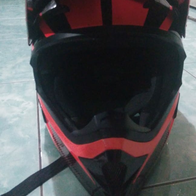 Helm Carglos 2