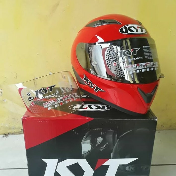 Helm KYT 2