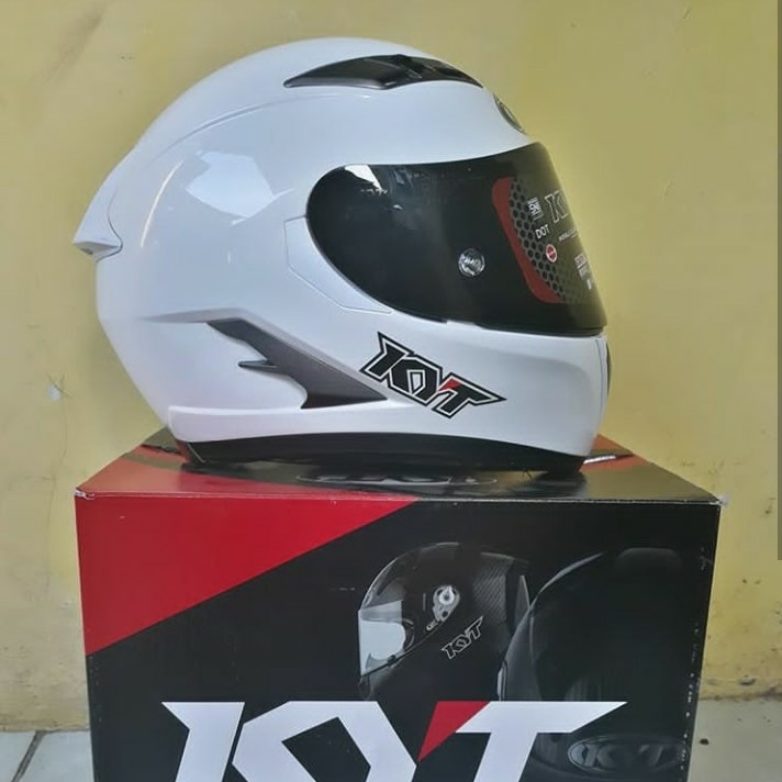 Helm KYT 3