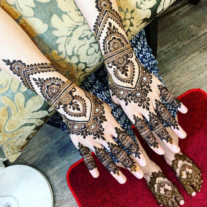 Henna Wedding Geser Jika Ingin Melihat Lebih Banyak 5