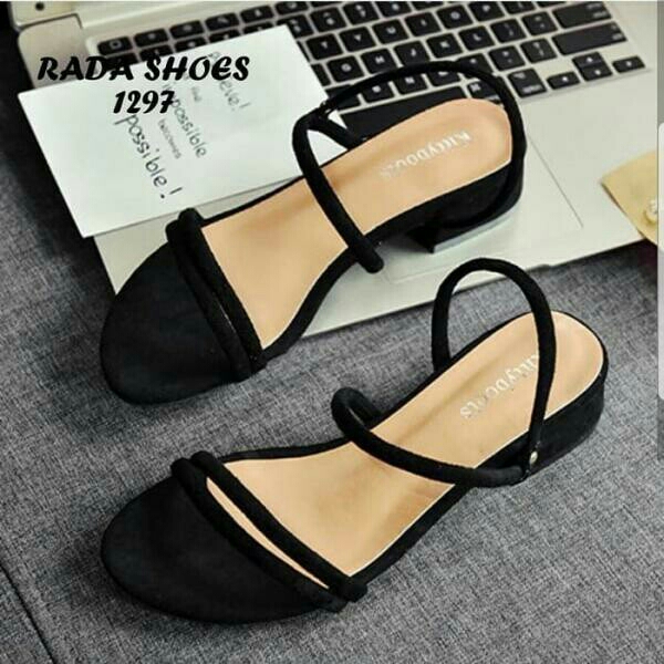 High Heels R04 Hitam