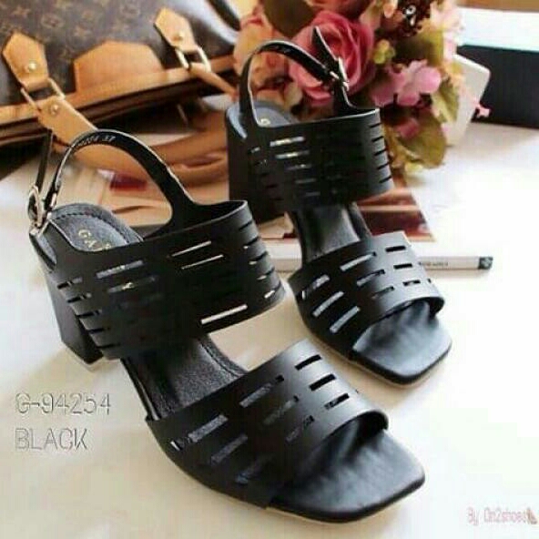 High Heels WS01 Hitam