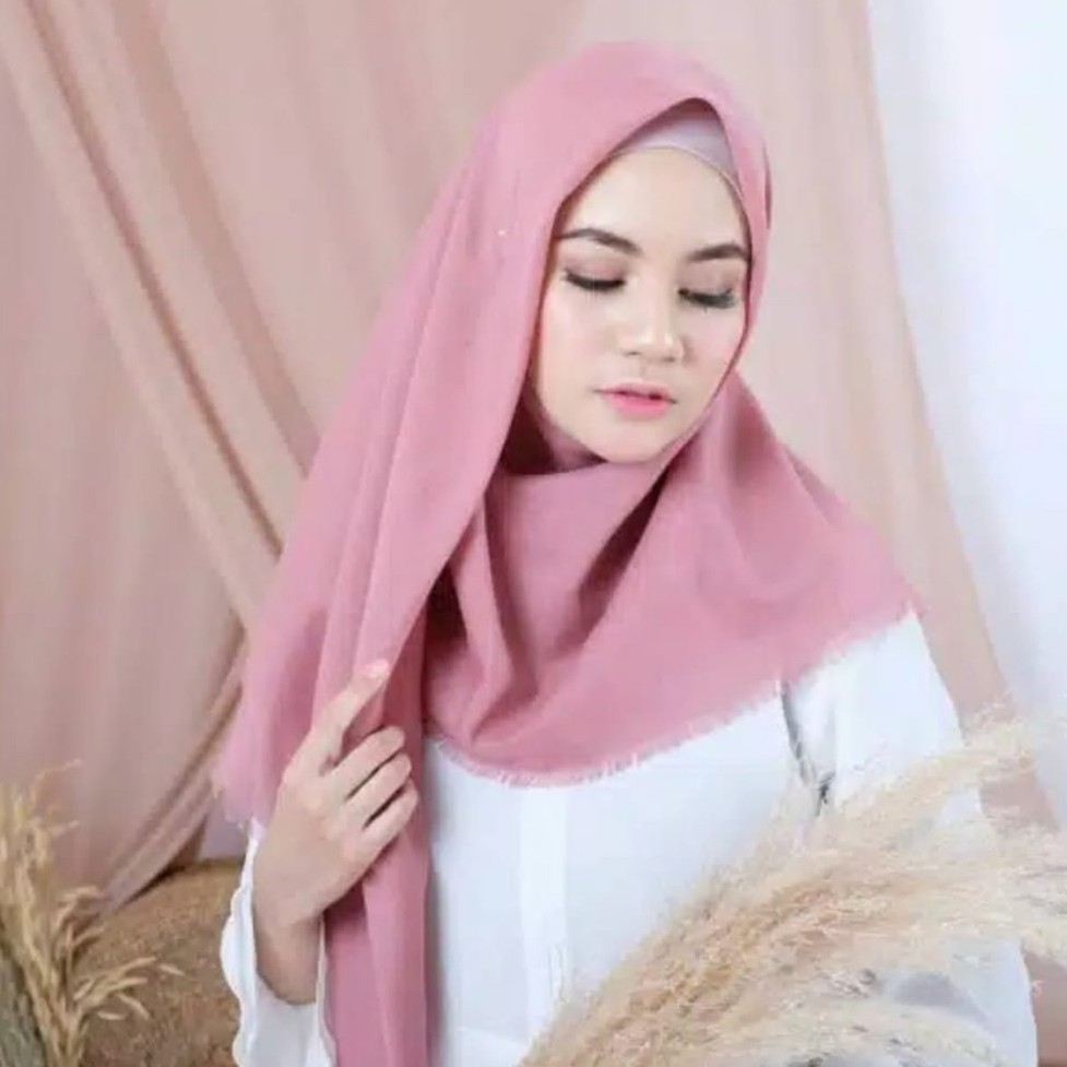 Hijab SEGIEMPAT SAUDIA POLOS 5