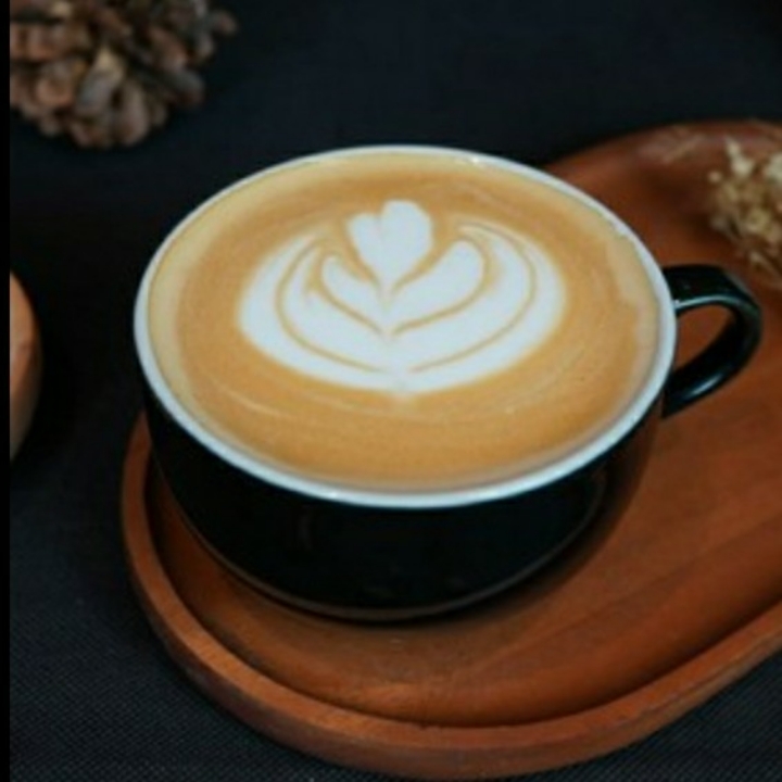 Hot Almond Latte