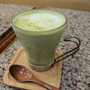 Hot Jahe Matcha