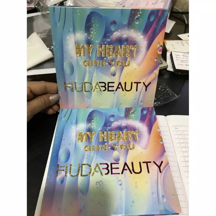 Huda beauty my heart eyeshadow  4