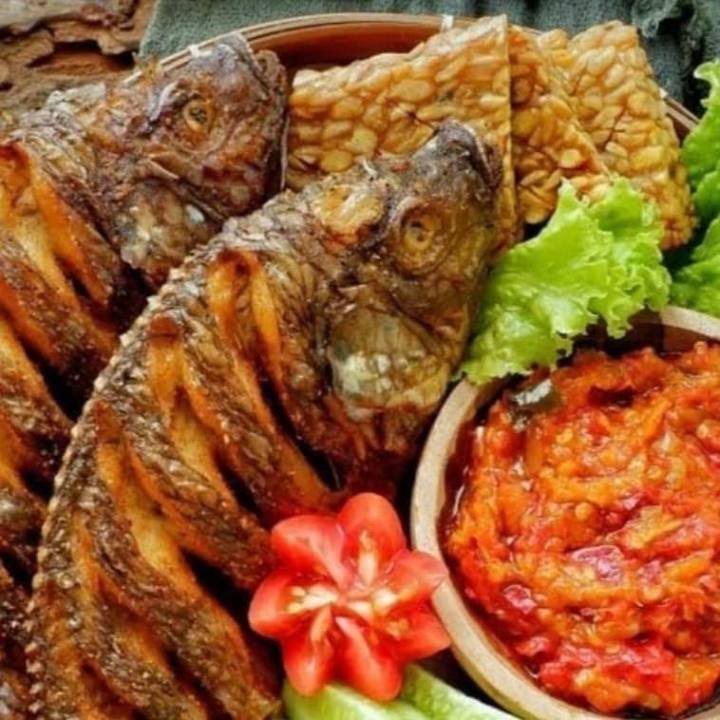 IKAN GORENG 18k